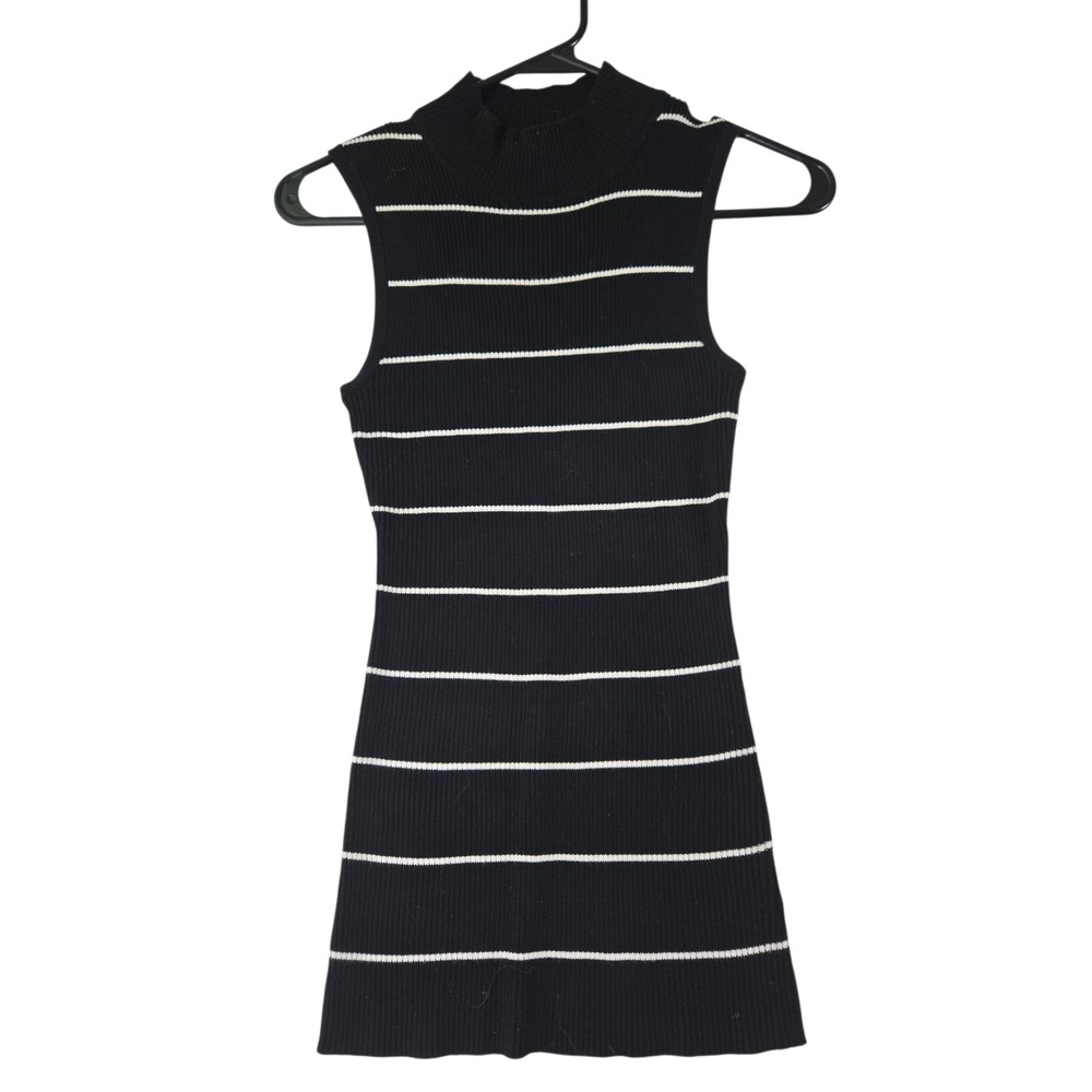PINK‎ REPUBLIC Women's Black Striped Ribbed Mock Neck Sleeveless Top Size Medium